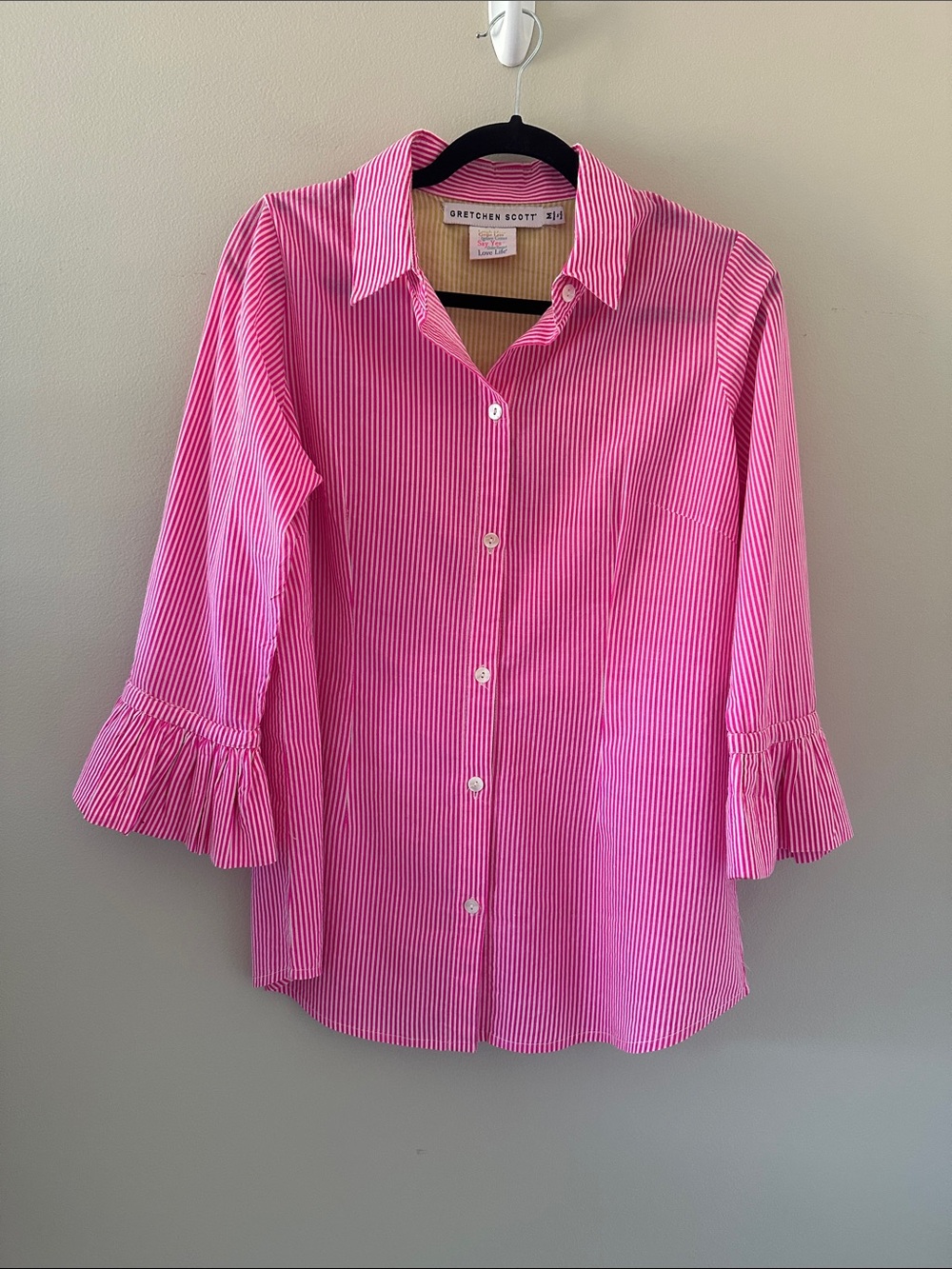 Gretchen Scott Designs Pink Striped Priss Button-Down Shirt Sz Medium Preppy - Picture 2 of 8